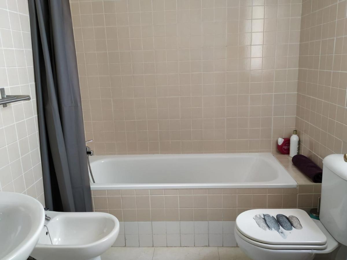 Atico De 1 Dormitorio En Pleno Centro Con Parking Ayamonte Extérieur photo